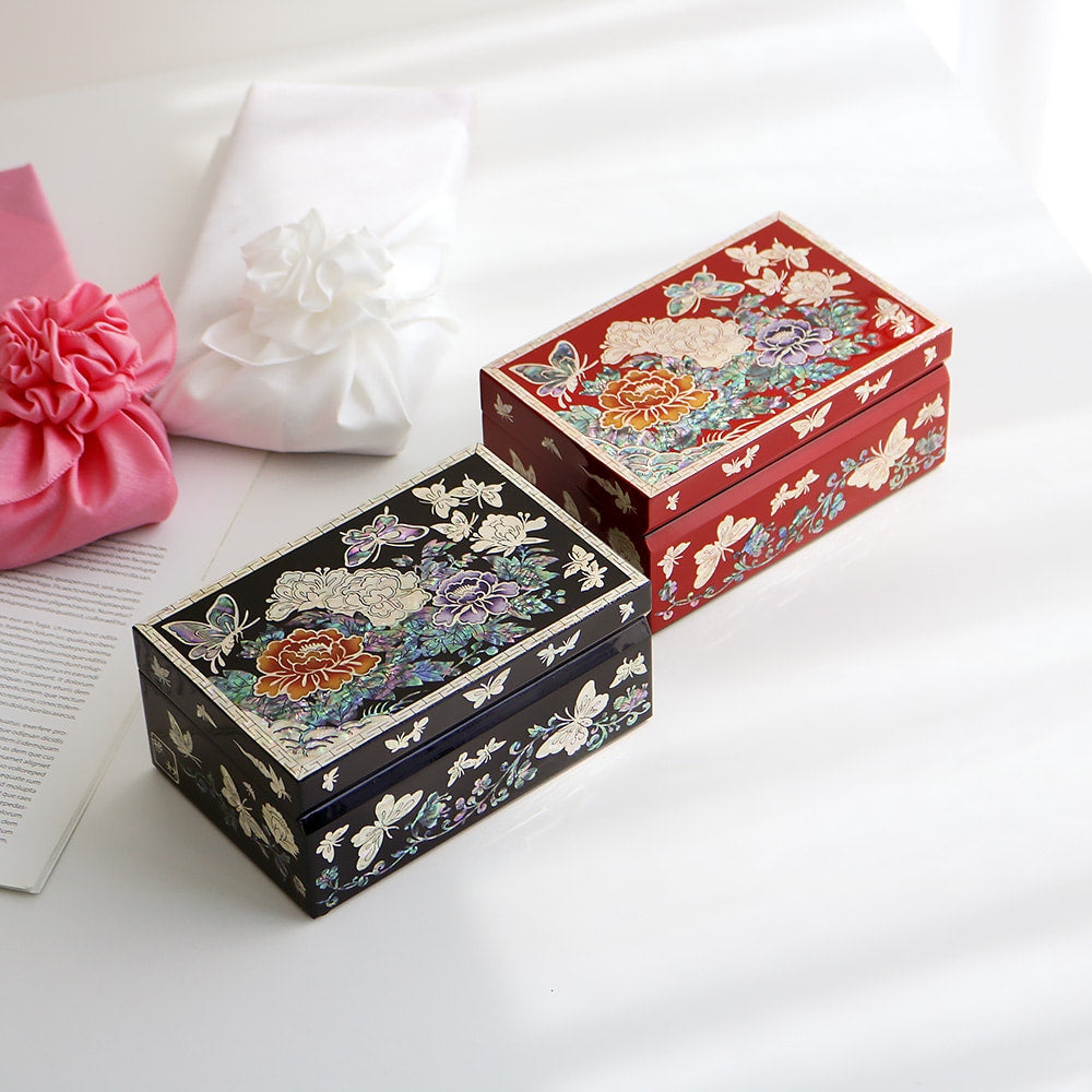 Najeonchilgi Butterfly Peony Mother of Pearl Jewelry Box, 15 cm (Master Artisan Kim Young-man)