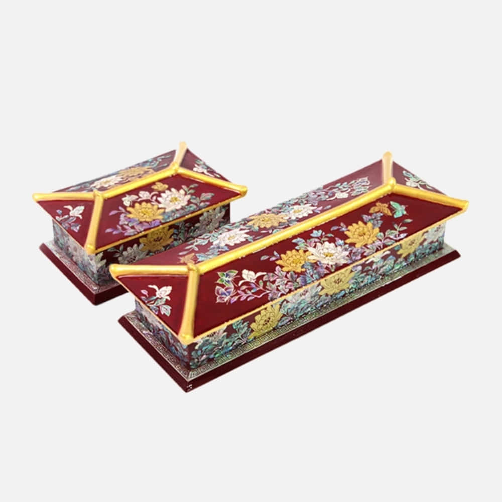 2-Piece Set: Masterpiece Najeon Gold-Trimmed Peony Roof-Tile Pen Case Red Business Card Case (Master Artisan Kim Yong-gwan)