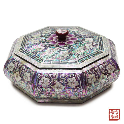 Joseon Mother of Pearl FlowerArabesque Octagonal Jewelry Box (Medium)