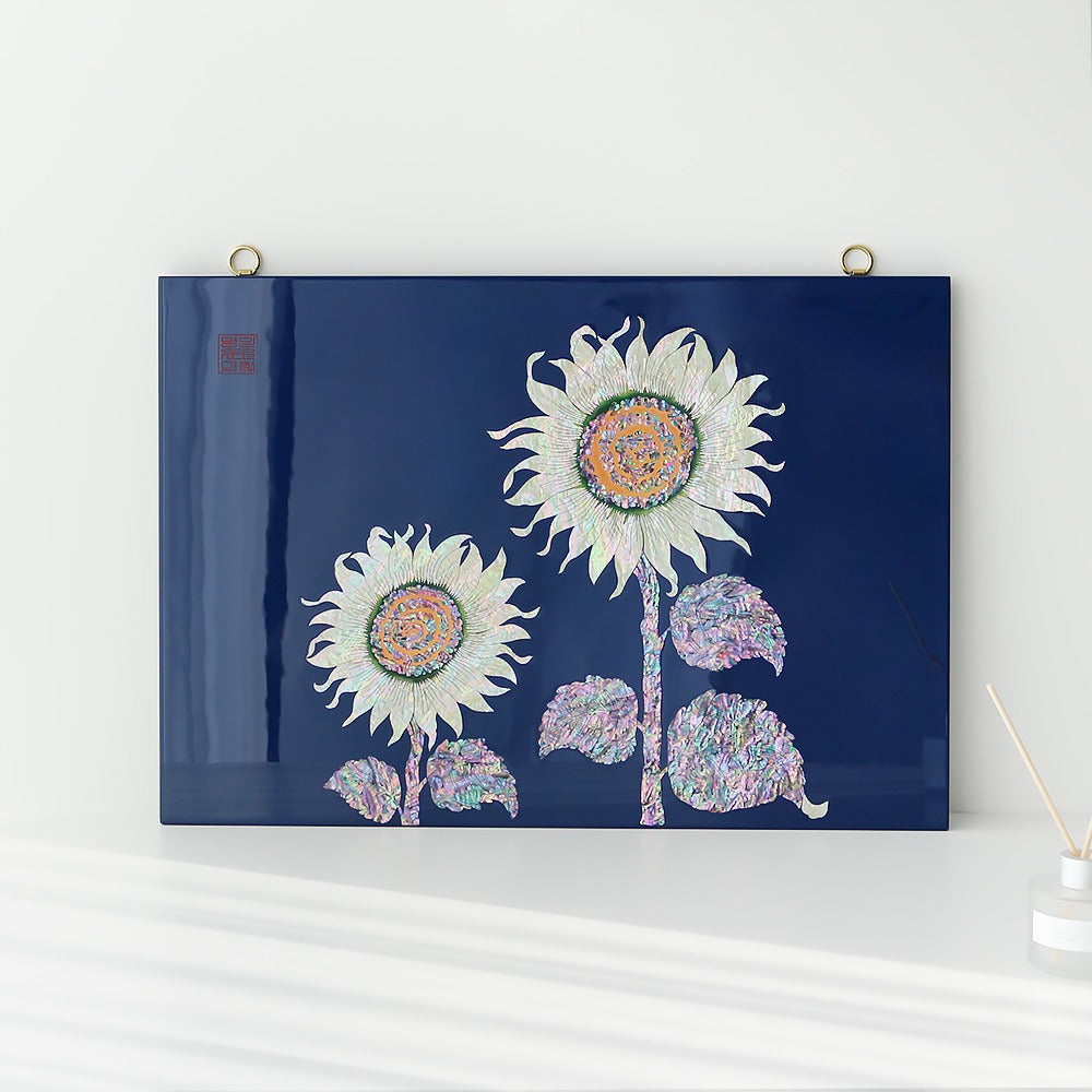 Najeonchilgi Sunflower Wall Mounted Mother of Pearl Frame (Blue)