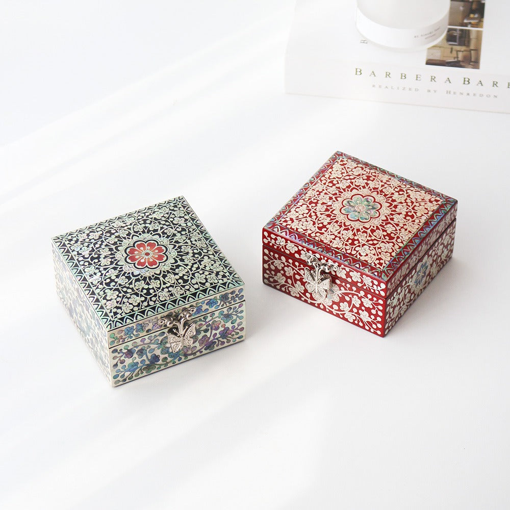 Najeonchilgi Plum Blossom Arabesque Mini Mother of Pearl Jewelry Box, 11 cm