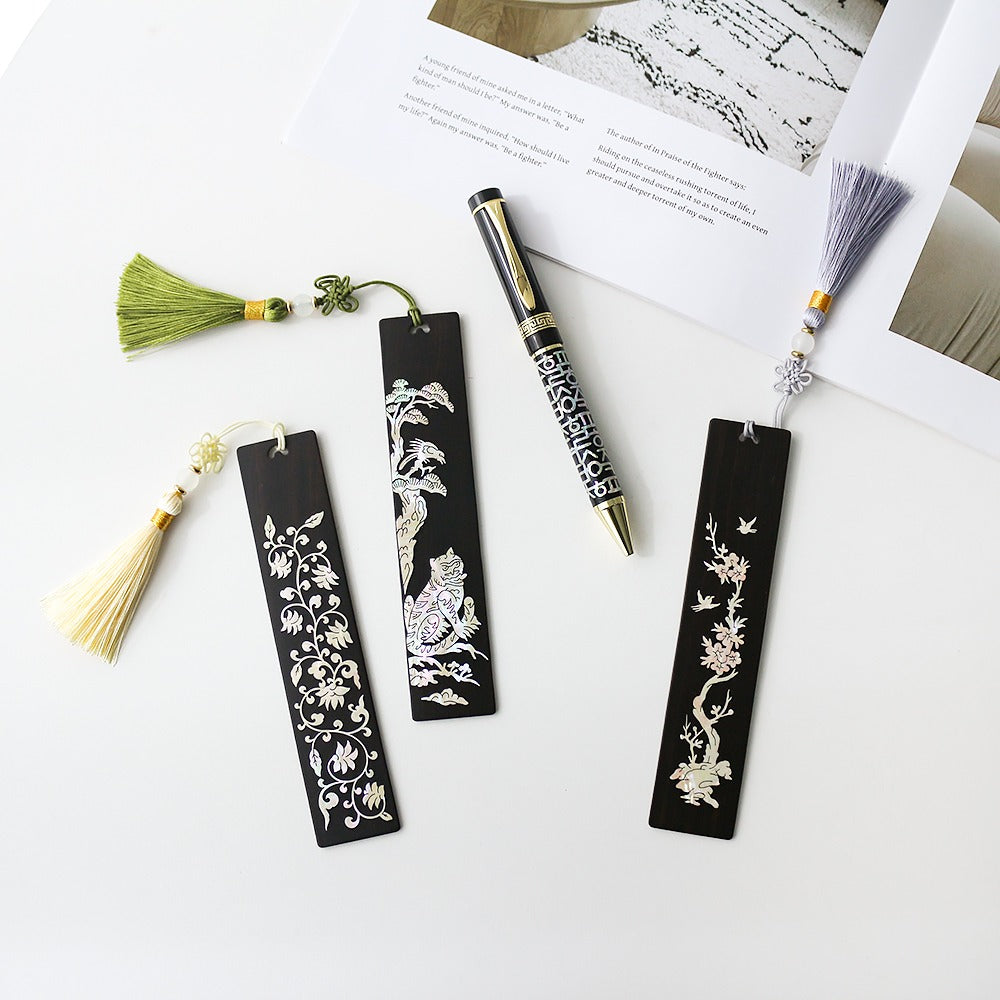 Wood Bookmark Hangul Lattice Mother of Pearl Pen (Lower Inlay) 2 Bell Set