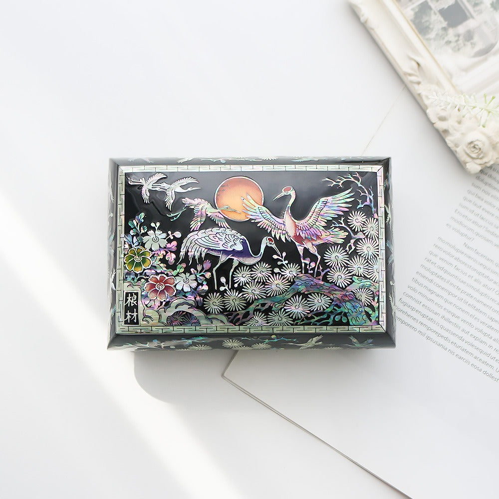 Masterpiece Najeon Rounded Pine & Crane Black Business Card Case