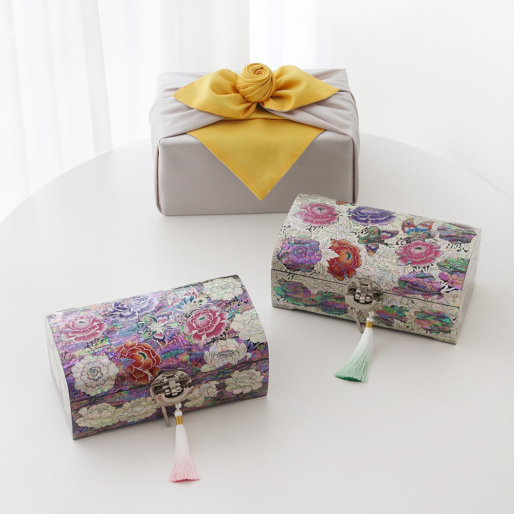 Premium Najeonchilgi Rounded Peony of Wealth Mother of Pearl Jewelry Box Yedan Wedding Gift Box, 24 cm