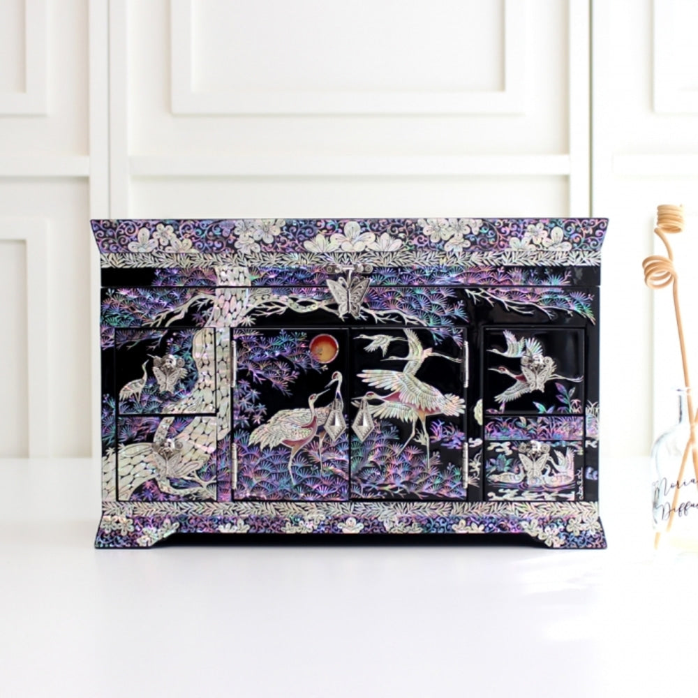Premium Najeonchilgi Pine & Crane Drawer Mother of Pearl Jewelry Box