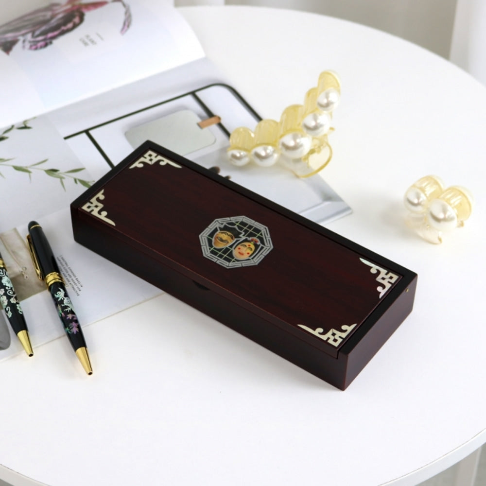Auto-Open Pen Case D