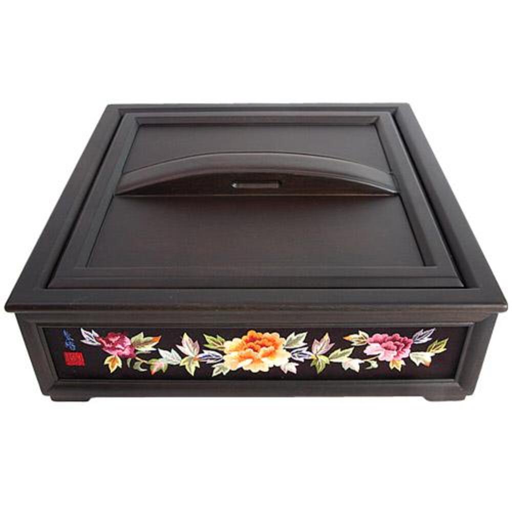 Masterpiece Hand Embroidered Large (Peony) Yedan Wedding Gift Box
