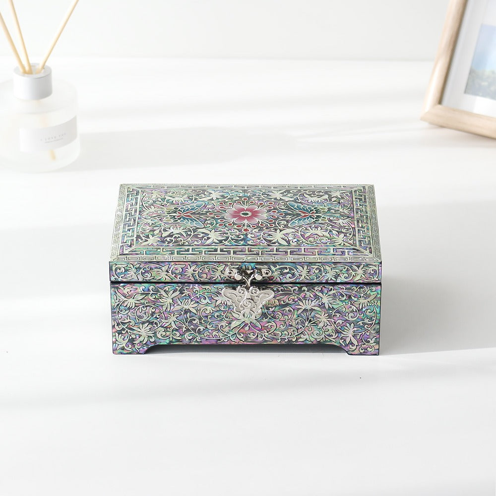 Najeonchilgi Butterfly Arabesque 2-Tier Joseon Style Mother of Pearl Jewelry Box, 18 cm (Master Artisan Jang Tae-bok)