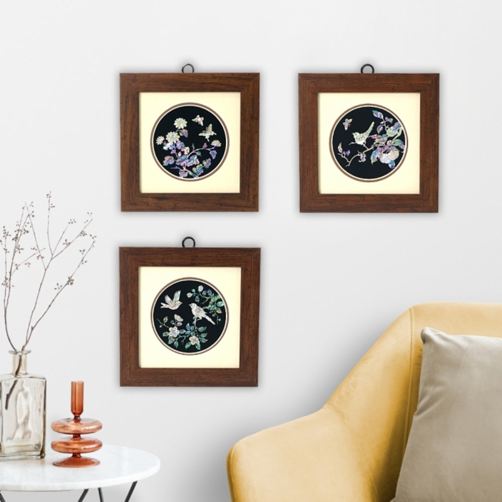 Traditional Najeonchilgi Wall Mounted Mother of Pearl Frame Small (Master Artisan Kim Sang-yun)