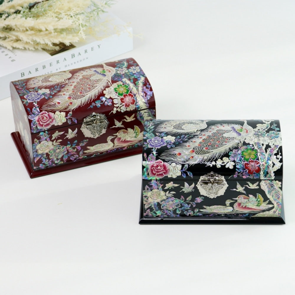 Masterpiece Najeonchilgi Peacock Rounded Mother of Pearl Jewelry Box, 18 cm (Master Artisan Kim Young-man)
