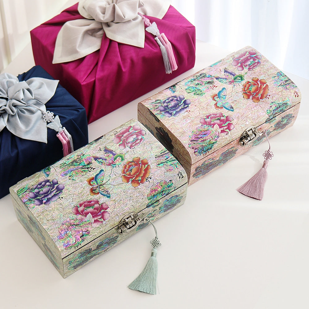 Premium Najeonchilgi Rounded Peony of Wealth Mother of Pearl Jewelry Box Yedan Wedding Gift Box, 30 cm