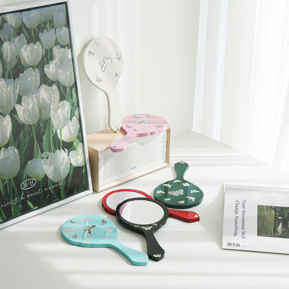 Najeonchilgi Color Butterfly Mother of Pearl Handle Mirror
