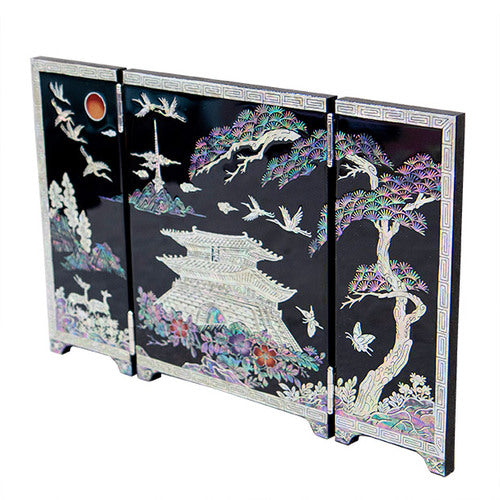 Large Najeon Chilgi Mother of Pearl Folding Screen — Pine & Crane - DE0012