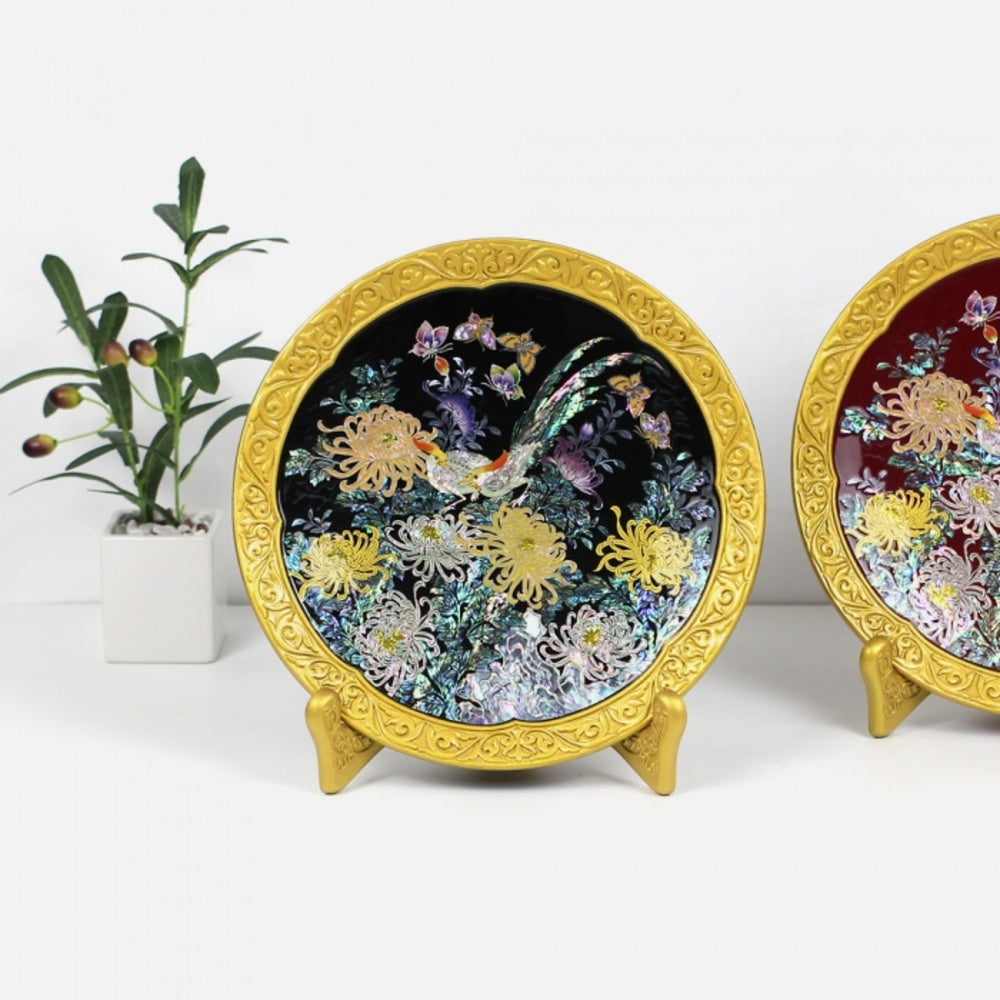 Masterpiece Najeon Gold-Trimmed Mother of Pearl Tray Najeonchilgi Ornament