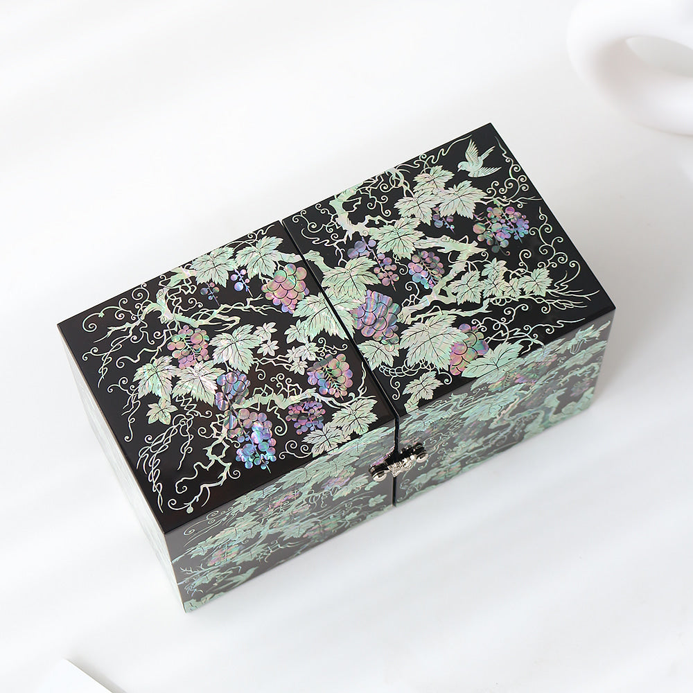 Najeonchilgi Grape Double-Lidded Mother of Pearl Jewelry Box (Large)