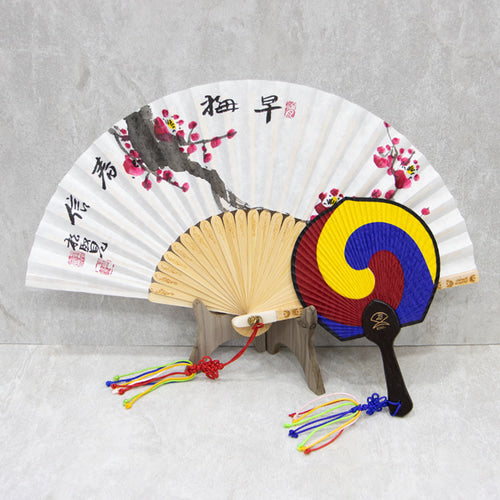 Hanji Traditional Fan — Plum Blossom - FN0114