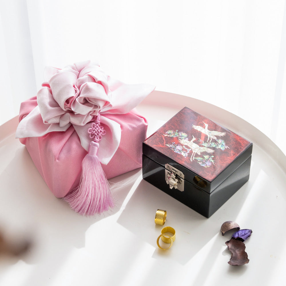 Hanji Turtle Mother of Pearl Jewelry Box