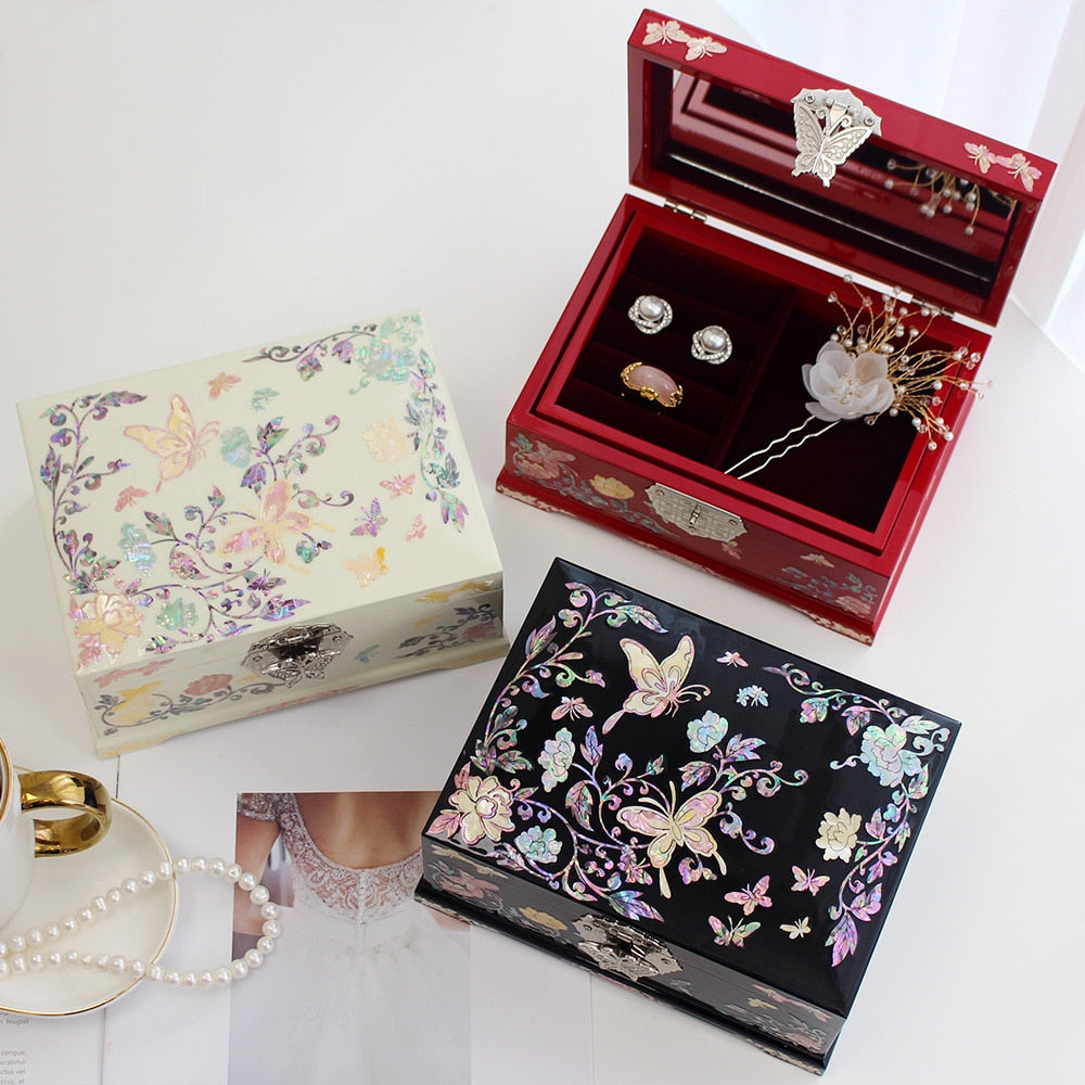 Najeonchilgi Butterfly Arabesque Color Mother of Pearl Jewelry Box, 18 cm