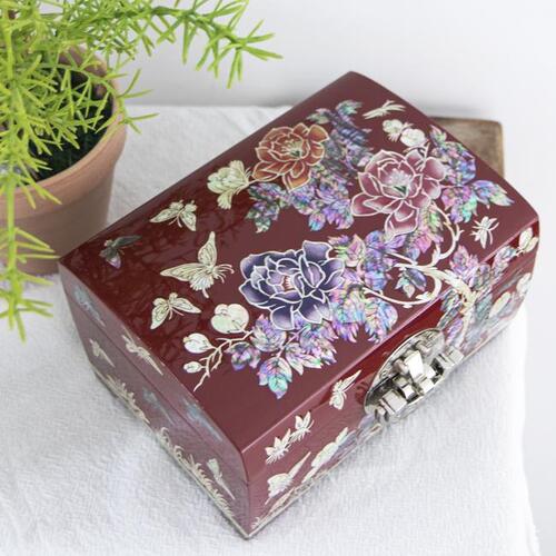 Three-Color Peony 2-Tier Najeonchilgi Jewelry Box (Red) by Jang Tae-bok