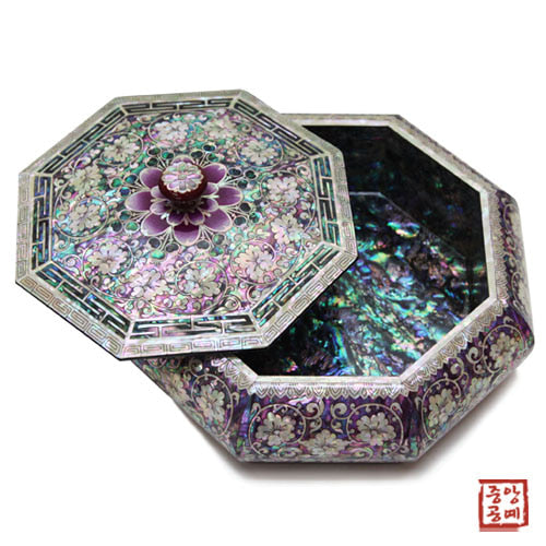 Joseon Mother of Pearl FlowerArabesque Octagonal Jewelry Box (Medium)
