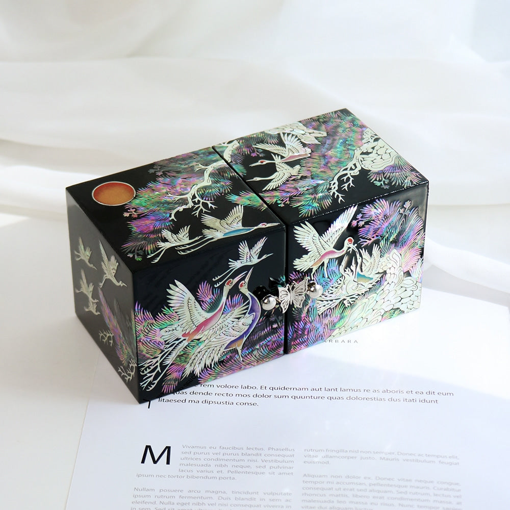 Premium Najeonchilgi Pine & Crane Double-Lidded Medium Secret Mother of Pearl Jewelry Box (Master Artisan Jang Tae-bok)
