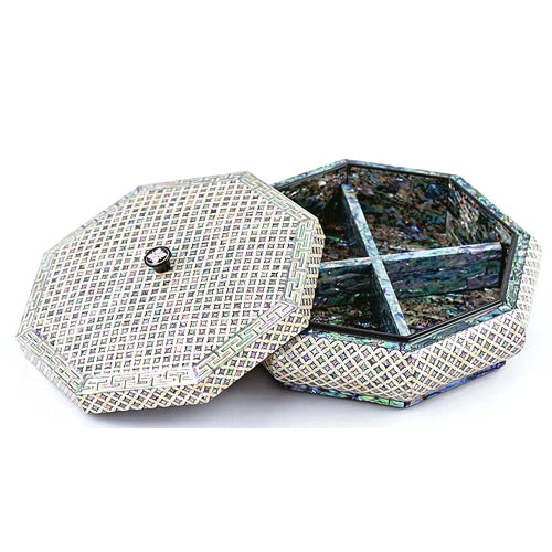 Seven Treasures Motif (Diamond) Pattern 4-fold Knob 정Octagonal Multi-Purpose Box - by Park In-ho