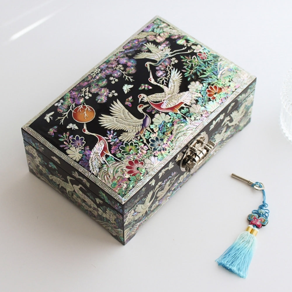 Premium Najeonchilgi Pine & Crane Mother of Pearl Jewelry Box (Black) Jewelry Box Yedan Wedding Gift Box, 24 cm (Master Artisan Jang Tae-bok)