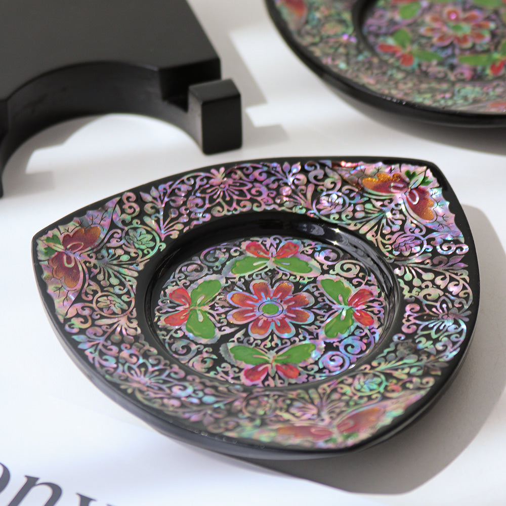 2-Piece Set: Najeonchilgi Butterfly Arabesque Tea Coaster Large & Ornament Stand (Master Artisan Lee Won-geun)