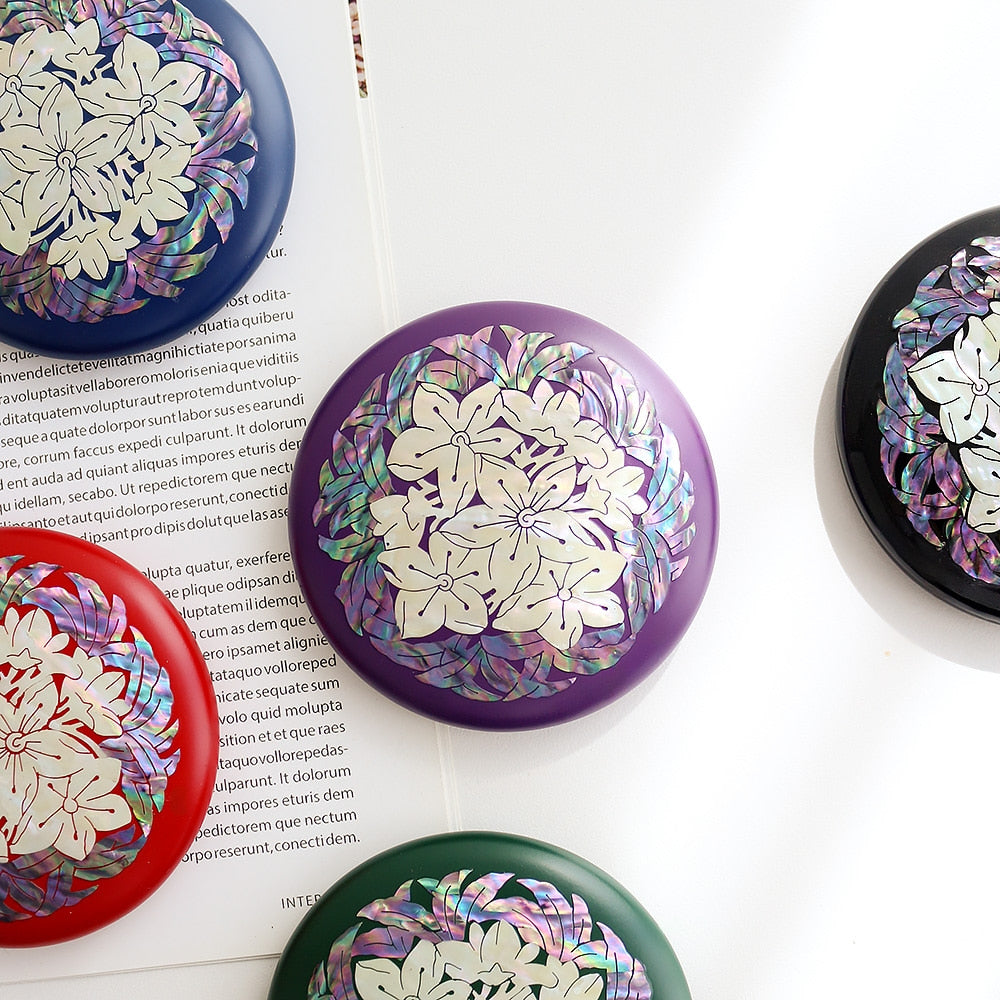 Najeonchilgi Round Vivid Mother of Pearl Hand Mirror (Flower)