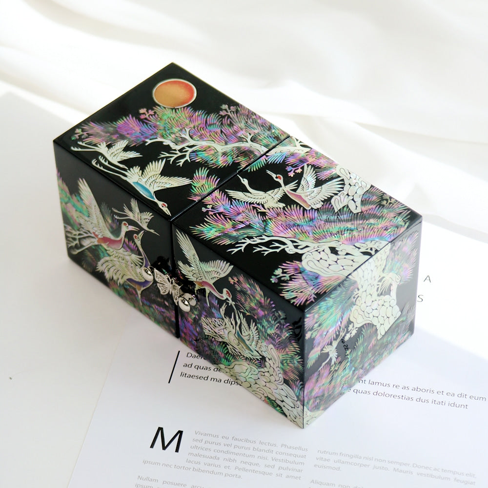 Premium Najeonchilgi Pine & Crane Double-Lidded Medium Secret Mother of Pearl Jewelry Box (Master Artisan Jang Tae-bok)