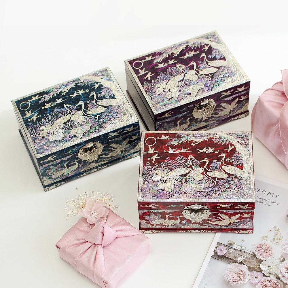 Najeonchilgi Pine & Crane Hanji Mother of Pearl Jewelry Box, 18 cm
