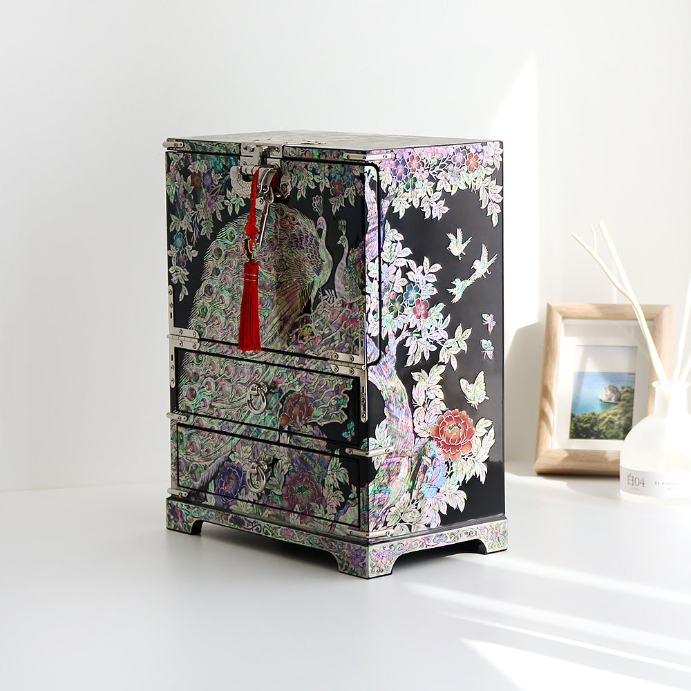 Masterpiece Najeonchilgi Peacock Drawer Mother of Pearl Jewelry Box Black Jewelry Box (Master Artisan Jang Tae-bok)
