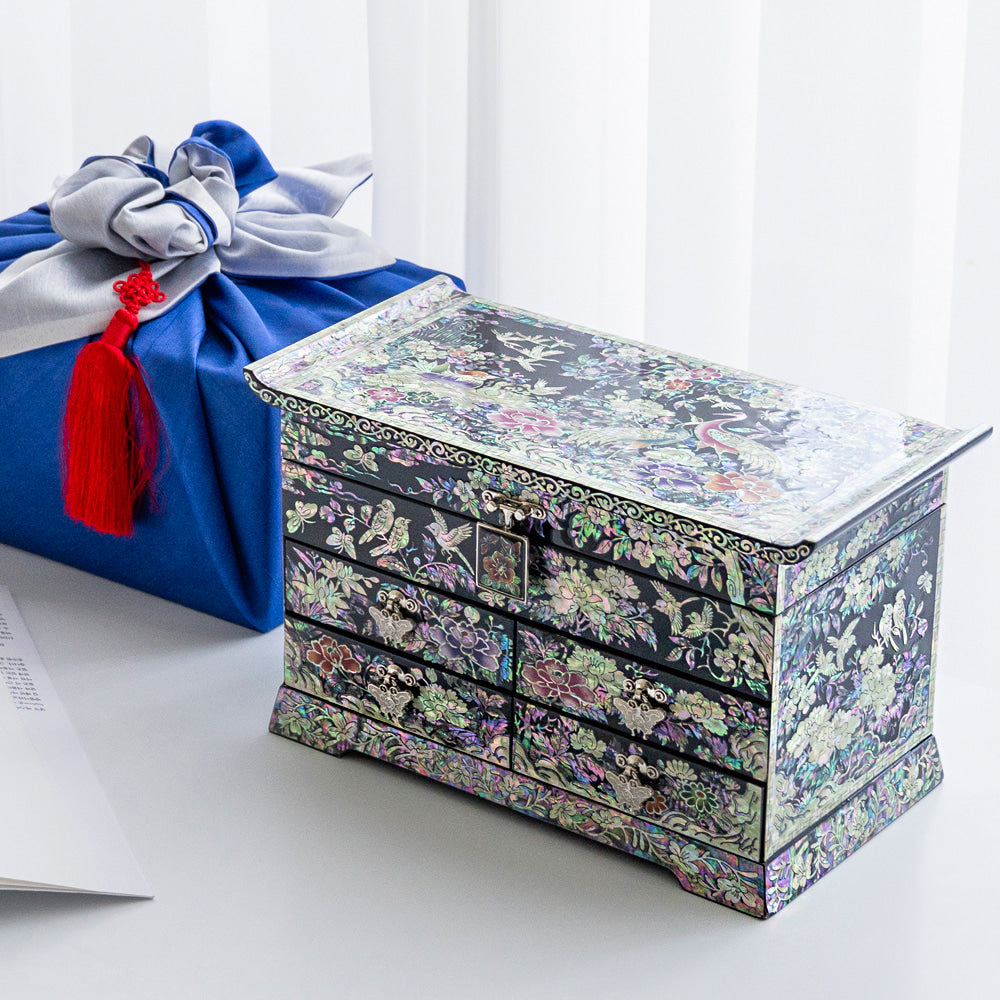 Peacock Scholar 5-Drawer Mother of Pearl Jewelry Box中(Glossy, Black)
