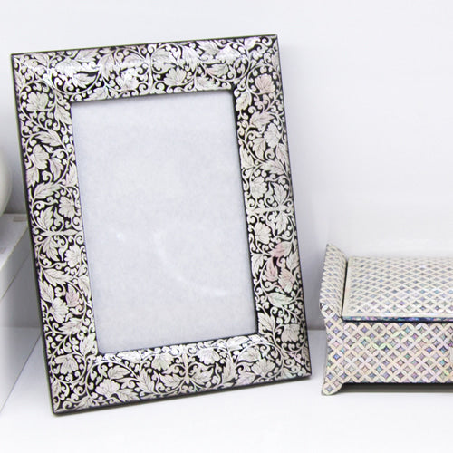 Najeon Chilgi Mother of Pearl Picture Frame — Dangcho - DE0105