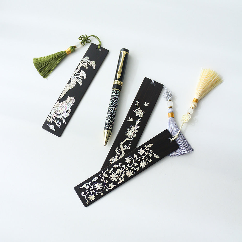 Wood Bookmark Hangul Lattice Mother of Pearl Pen (Lower Inlay) 2 Bell Set