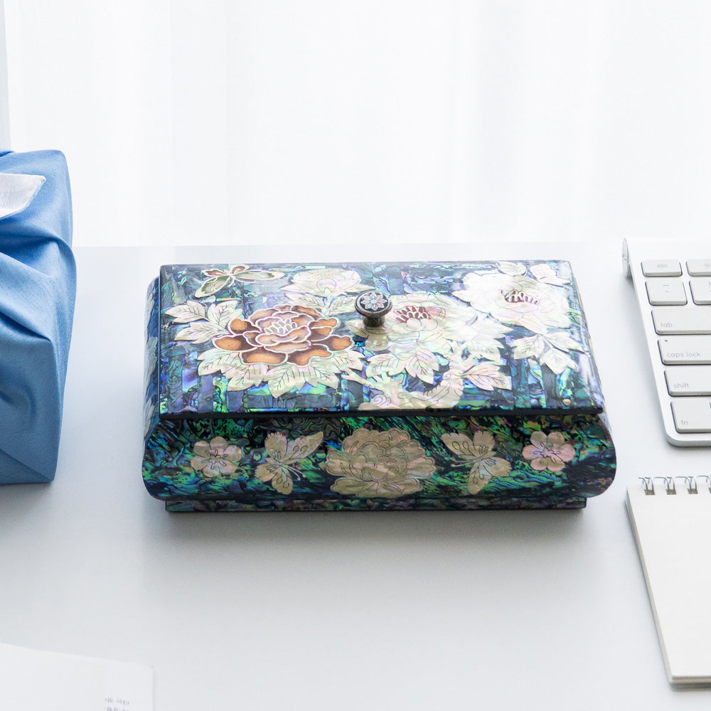 Peony Blue Mother of Pearl Box by Park In-ho