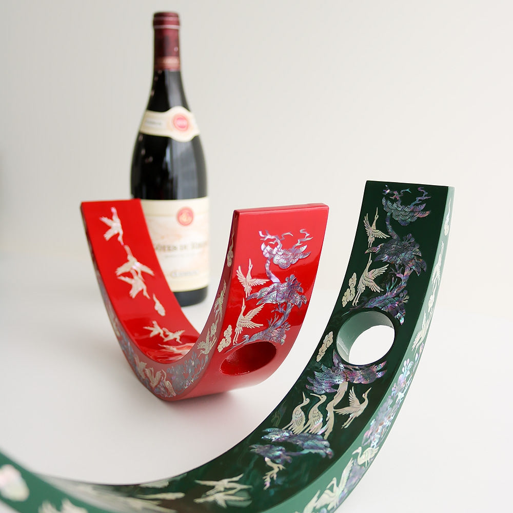 Najeonchilgi Pine & Crane Vivid Mother of Pearl Wine Holder