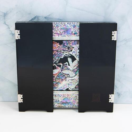 Najeon Chilgi Mother of Pearl Folding Screen — Pine & Crane by Jang Tae-bok - DE0001