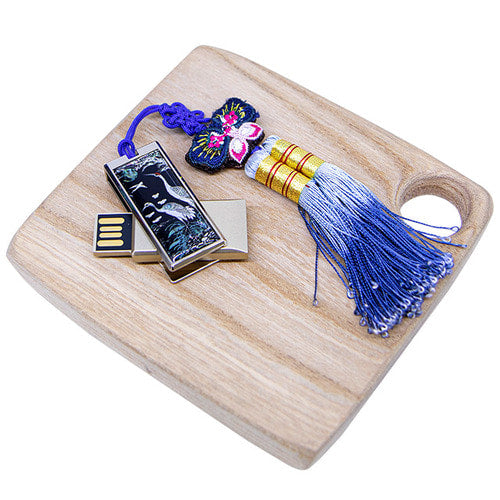 Najeon Chilgi Mother of Pearl USB Memory - OF0242