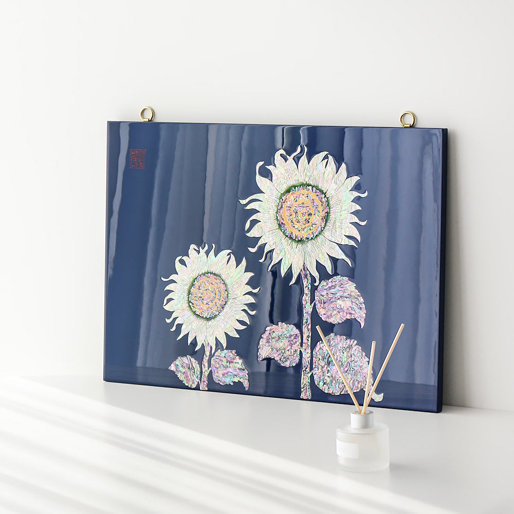 Najeonchilgi Sunflower Wall Mounted Mother of Pearl Frame (Blue)