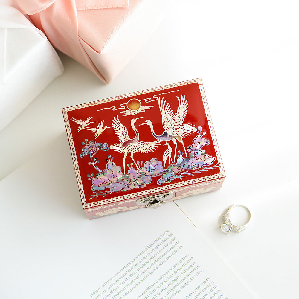 Najeonchilgi Pine & Crane Mini Jewelry Box Mother of Pearl Jewelry Box Keepsake Ring Box, 11 cm (Master Artisan Kim Young-man)