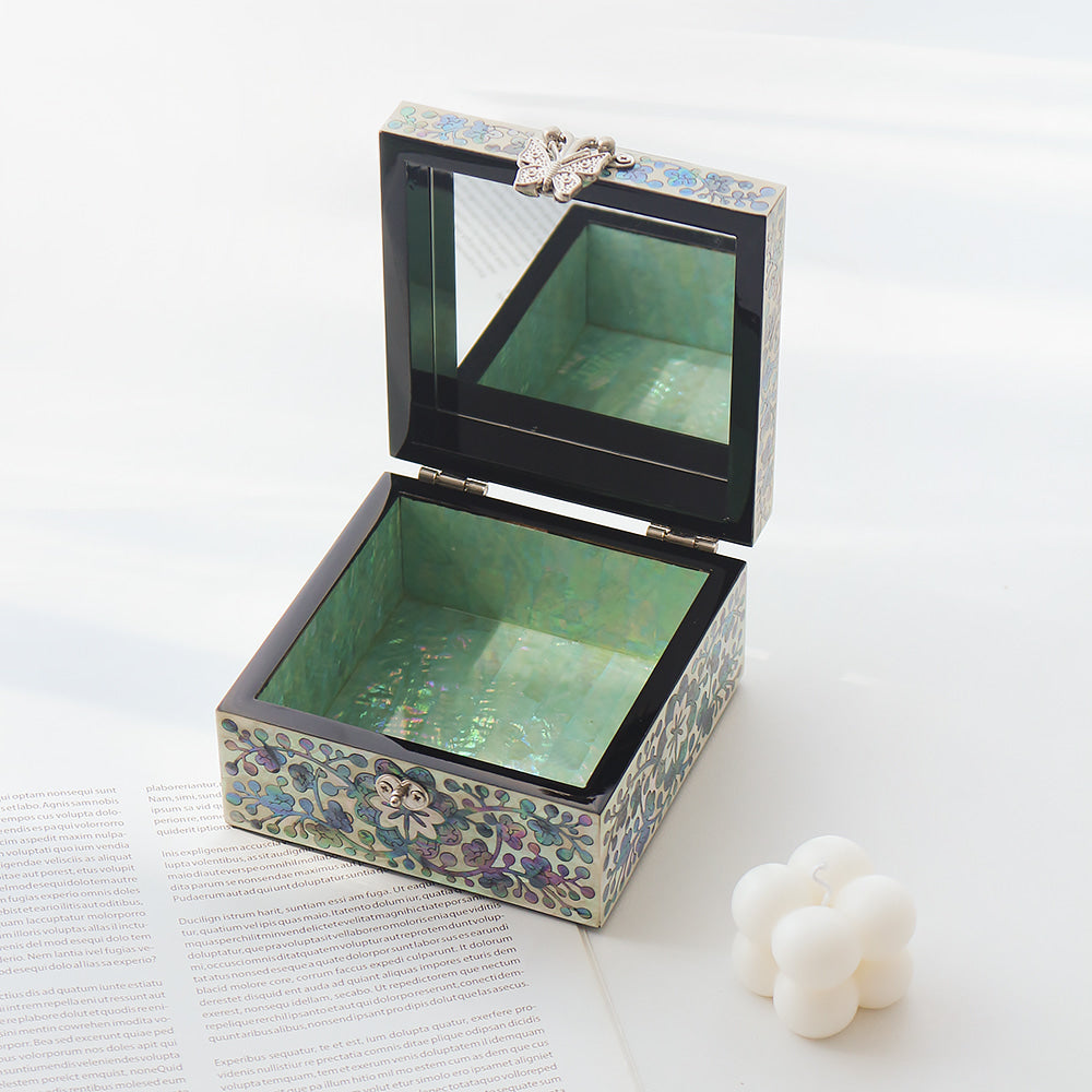 Najeonchilgi Plum Blossom Arabesque Mini Mother of Pearl Jewelry Box, 11 cm