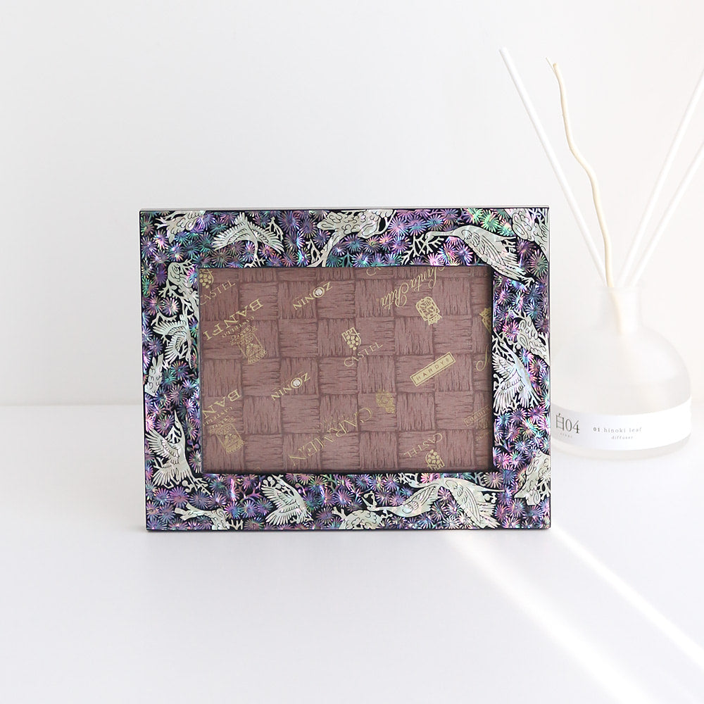 Najeonchilgi Pine & Crane Mother of Pearl Frame (Large)