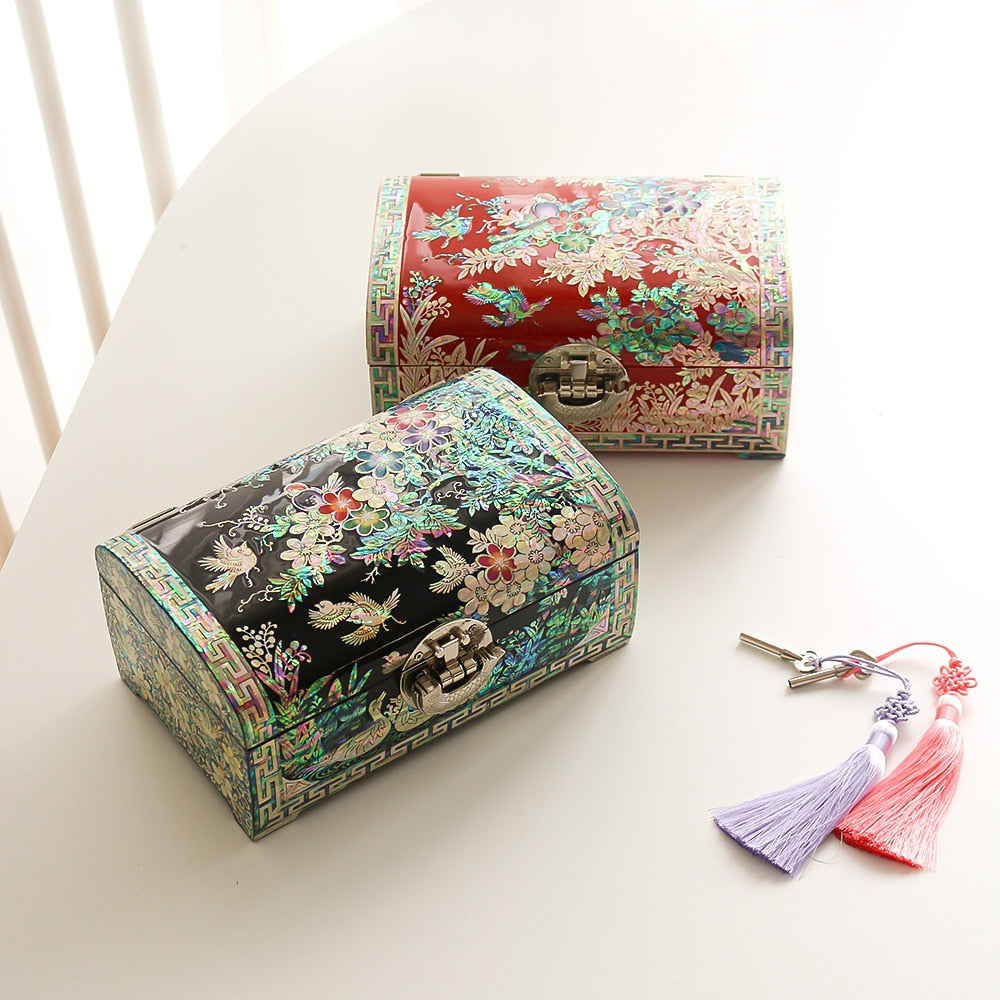 Najeonchilgi Painted Plum Blossom Rounded Mother of Pearl Jewelry Box, 21 cm