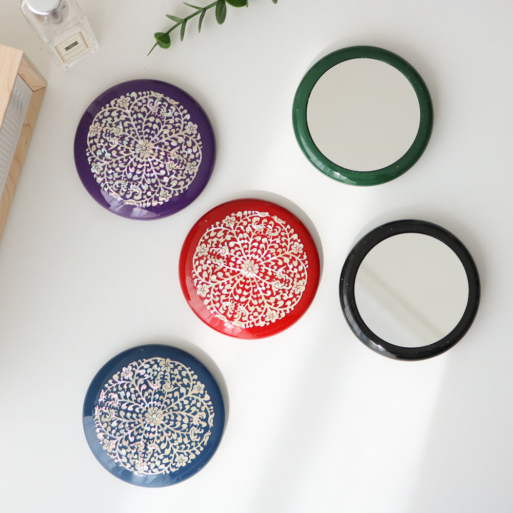 Najeonchilgi Round Vivid Mother of Pearl Hand Mirror (Arabesque)