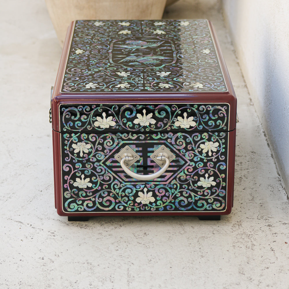 Najeonchilgi Crane Arabesque Subok Longevity & Fortune Ottchil Lacquer Mother of Pearl Jewelry Box, 40 cm