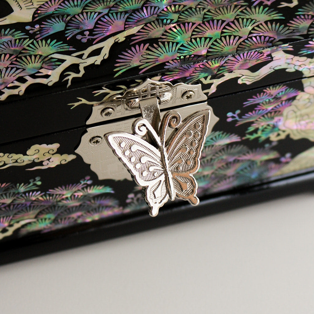 Najeonchilgi Pine & Crane Mother of Pearl Jewelry Box Black, 18 cm