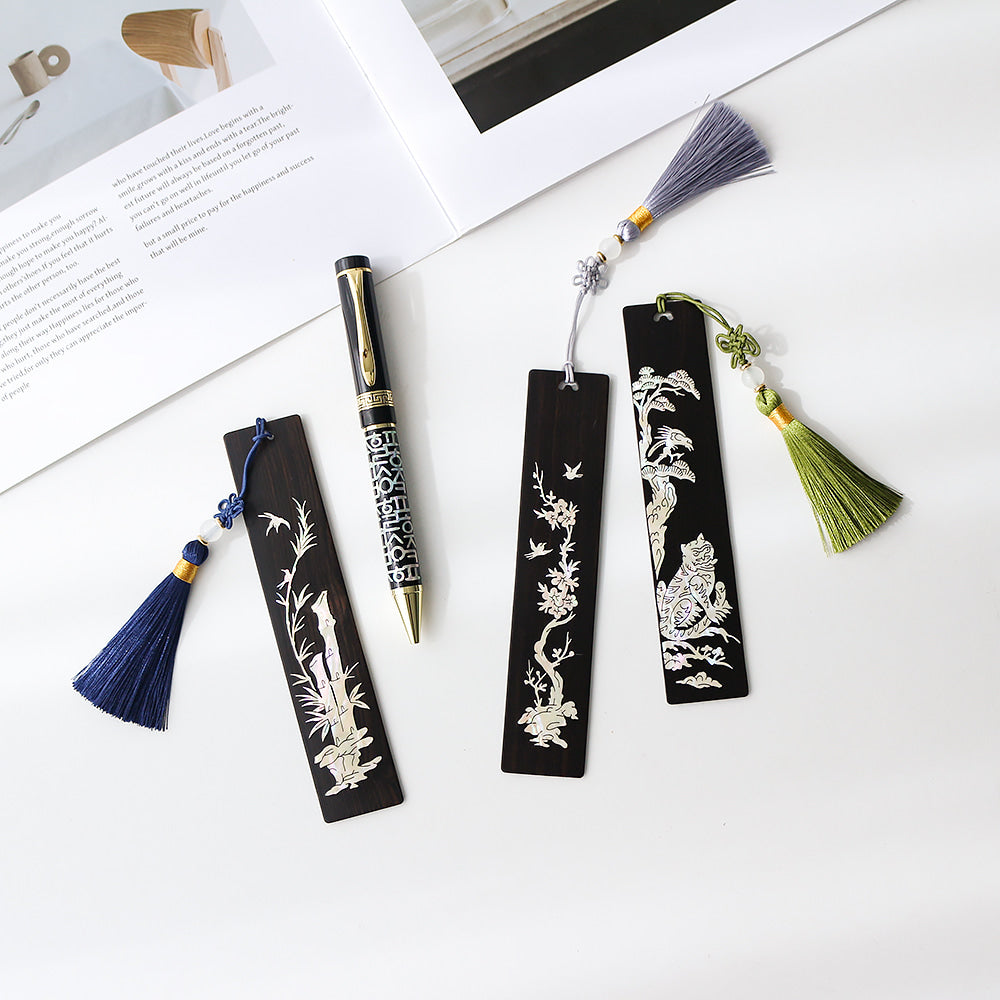 Wood Bookmark Hangul Lattice Mother of Pearl Pen (Lower Inlay) 2 Bell Set