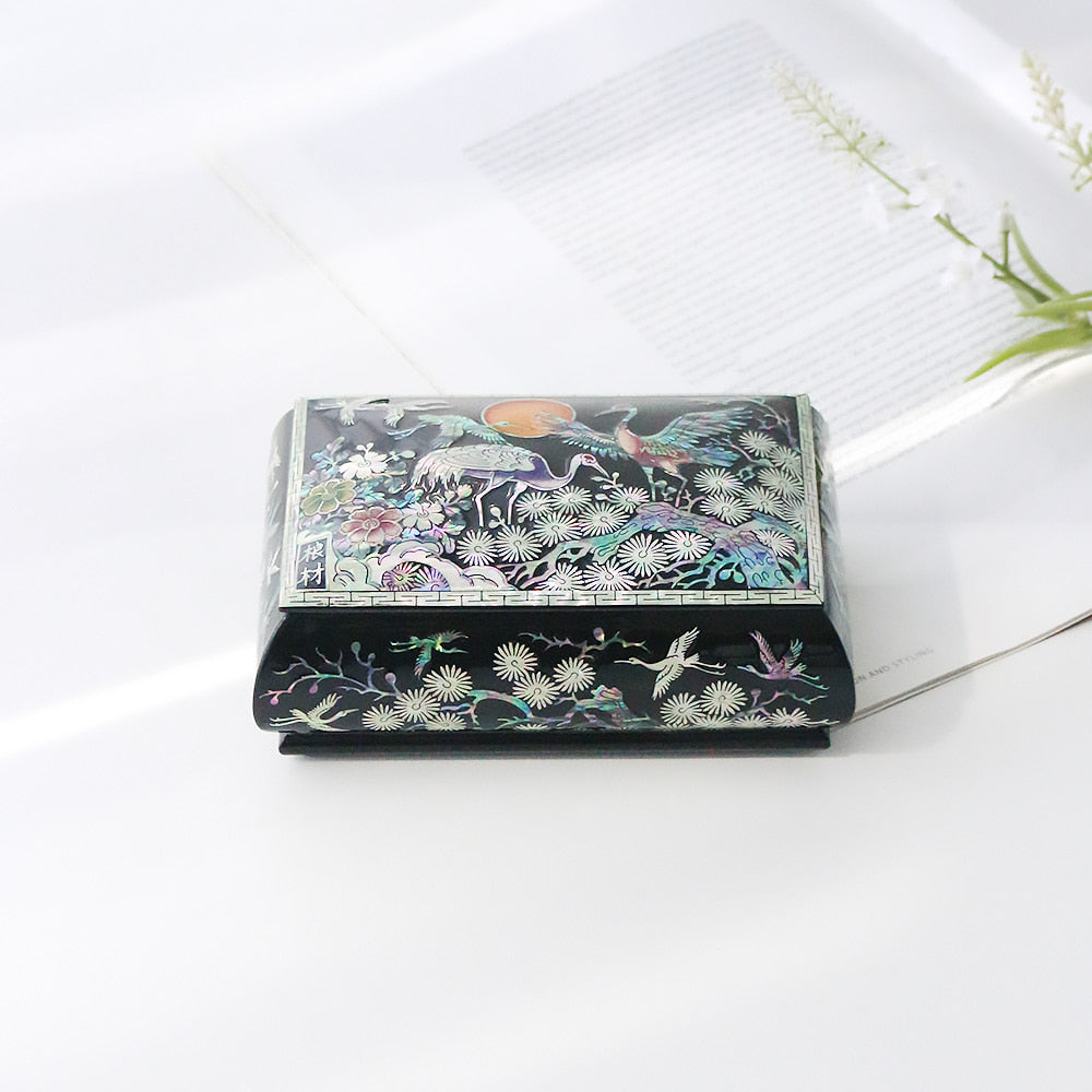 Masterpiece Najeon Rounded Pine & Crane Black Business Card Case