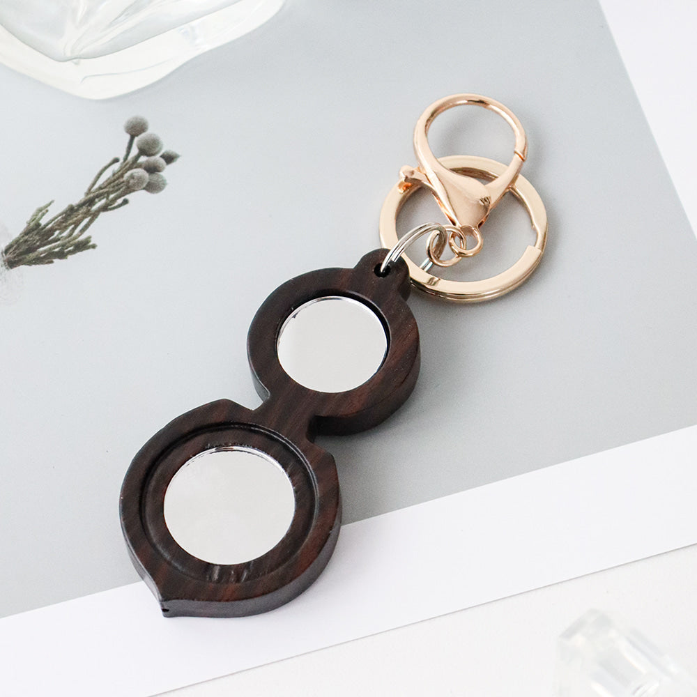 Mother of Pearl Keyring &